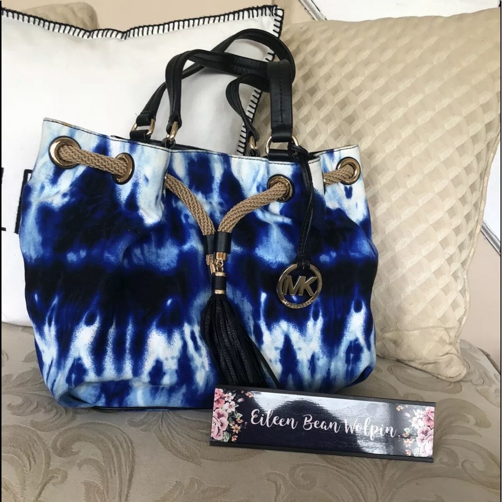 Michael Kors hobo